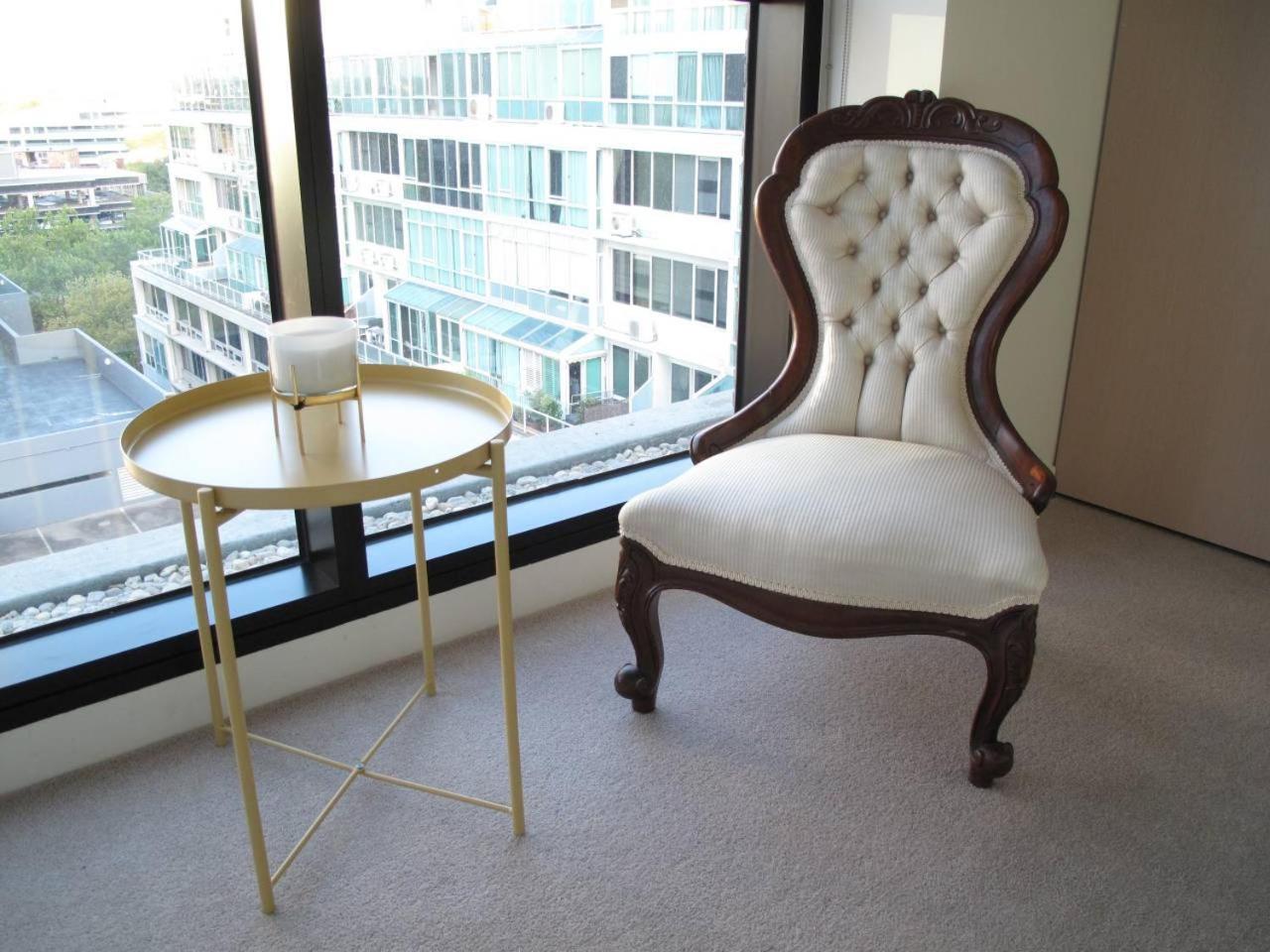 Light, Airy, Spacious Queens Road Apartment 멜번 외부 사진